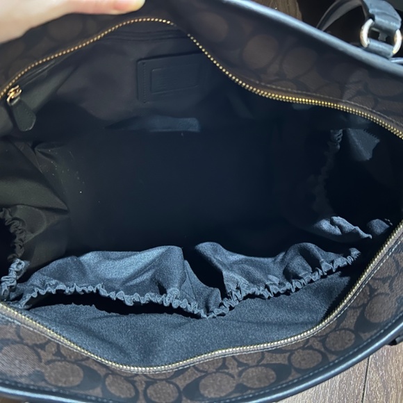Brand new coach diaper bag - Picture 4 of 4
